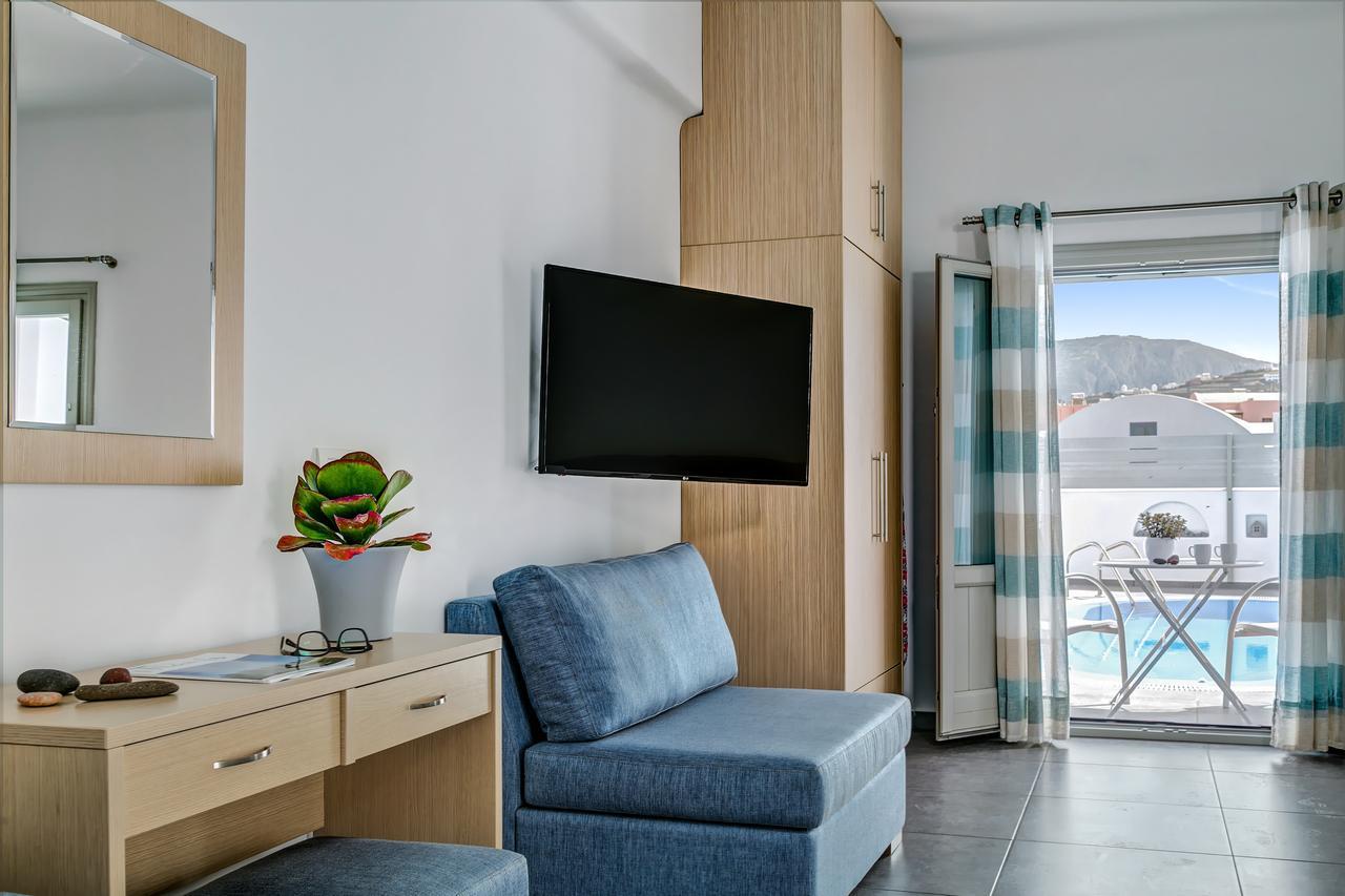 Santorini Blue Senses Villas Mesaria Exterior foto